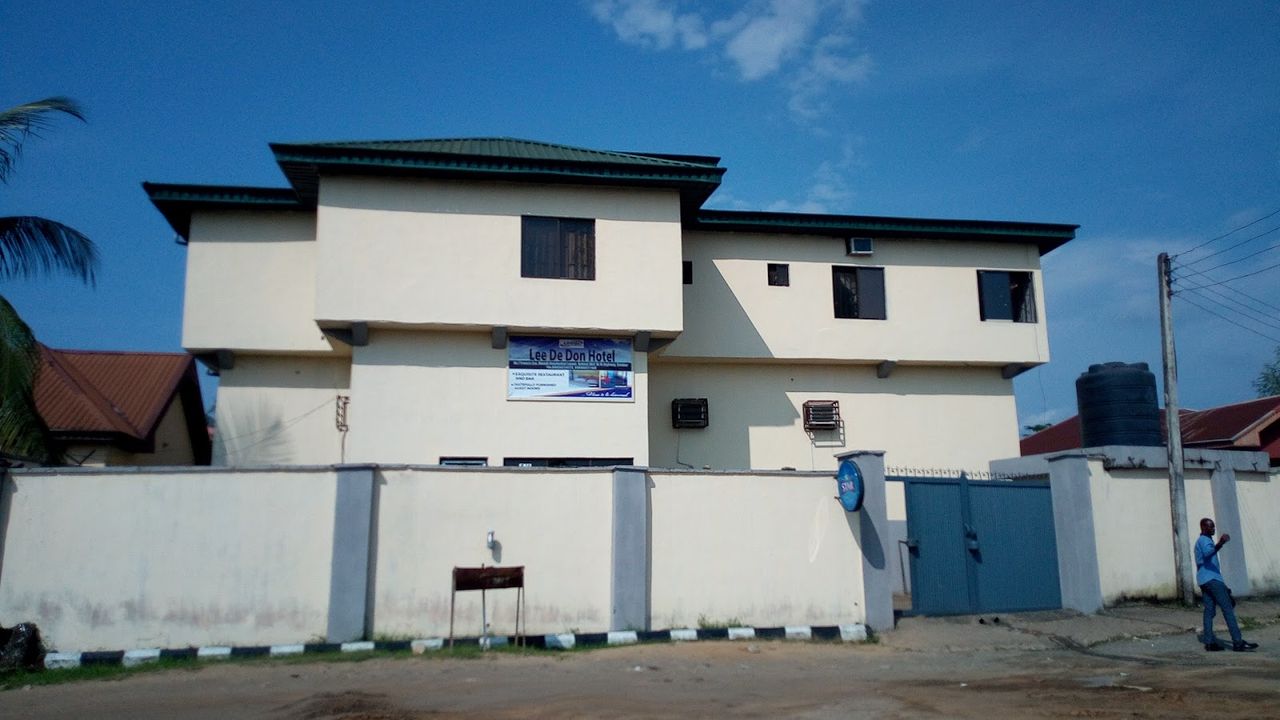Lee De Don hotel