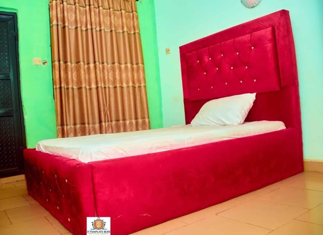 D Template Bliss Hotels & Gardens