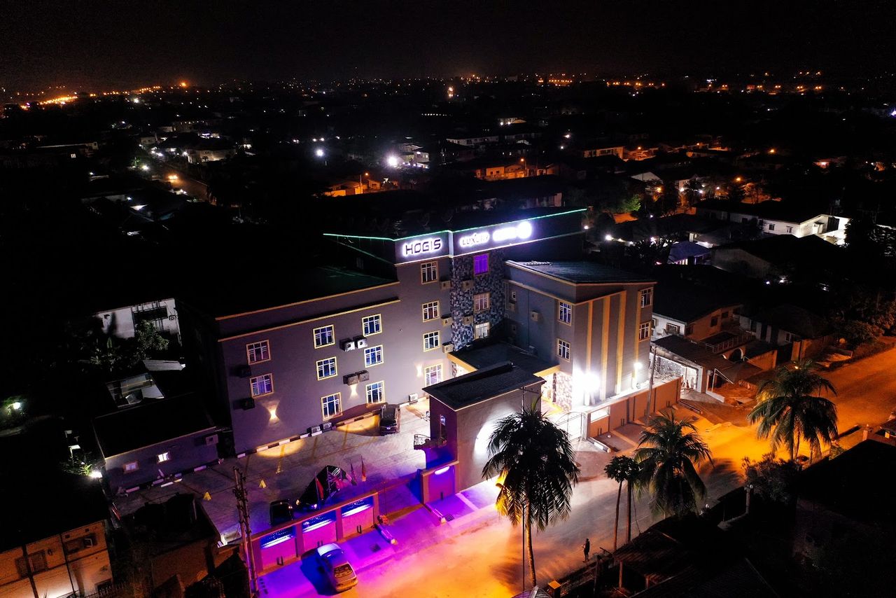 Hogis Luxury Suite Hotel