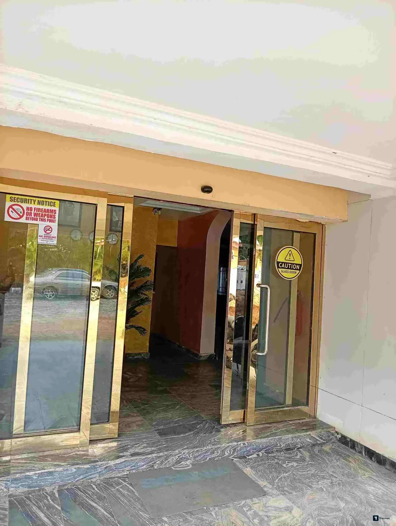 BENEVILLE HOTEL & APARTMENT