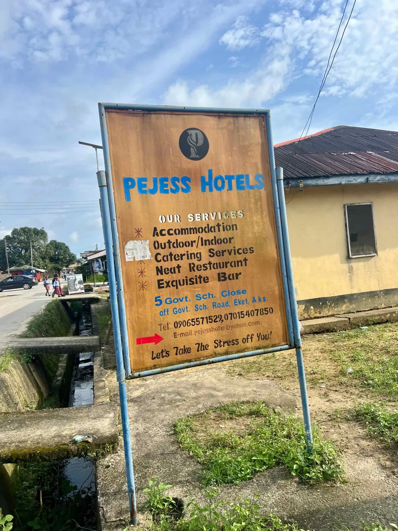 PEJESS HOTEL