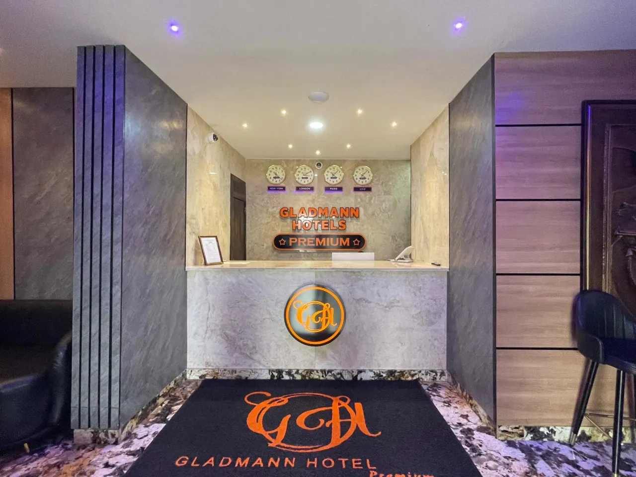 GLADMANN HOTELS PREMUIM
