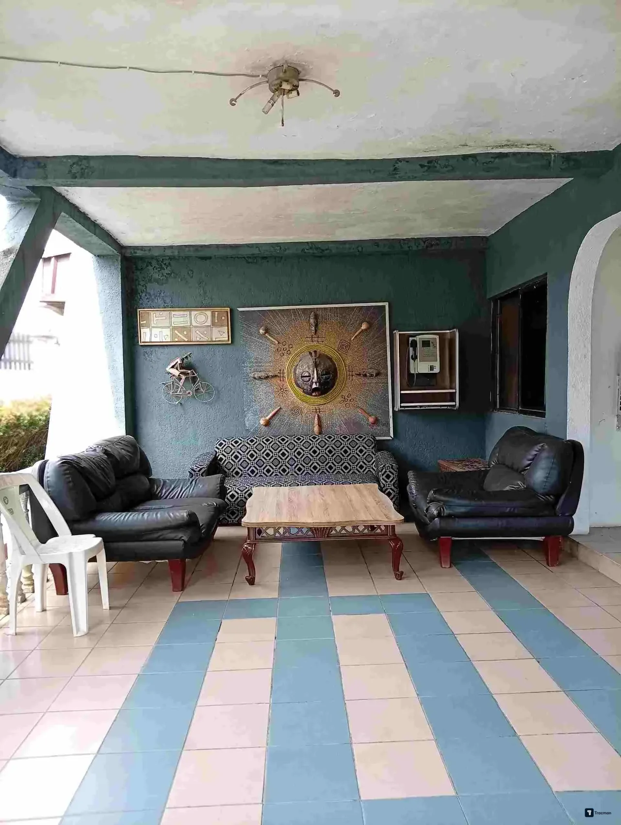 Mirage Annex