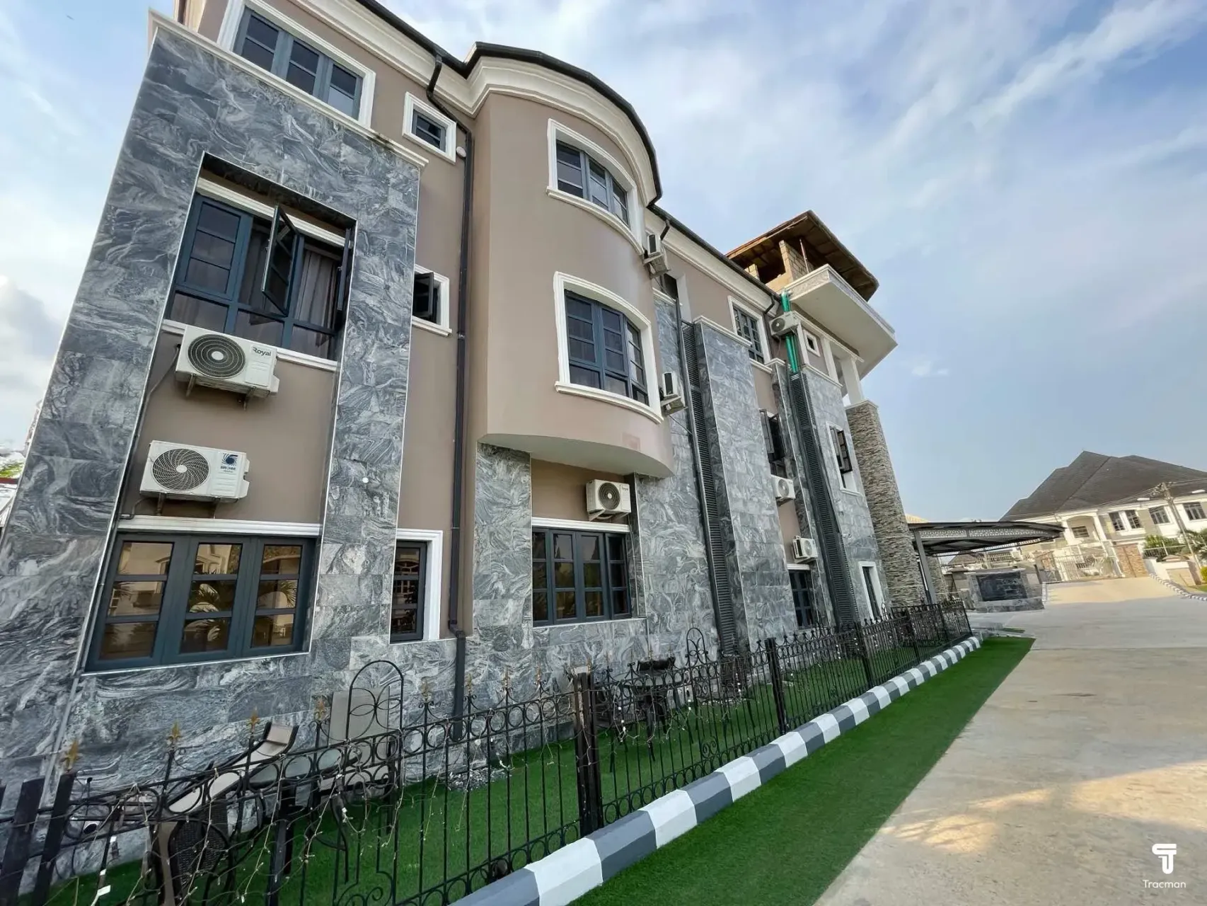 Hotel main preview